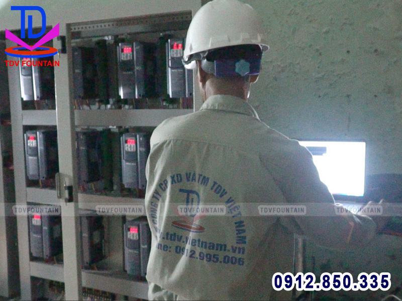 Lập trình biên soạn nhạc nước