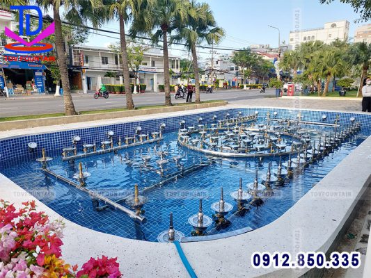 Thiết kế thi công nhạc nước bể dài
