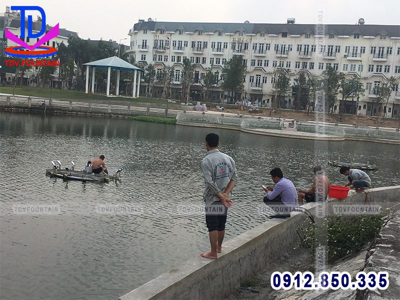 Căn chỉnh thiết bị đài phun nước phao nổi