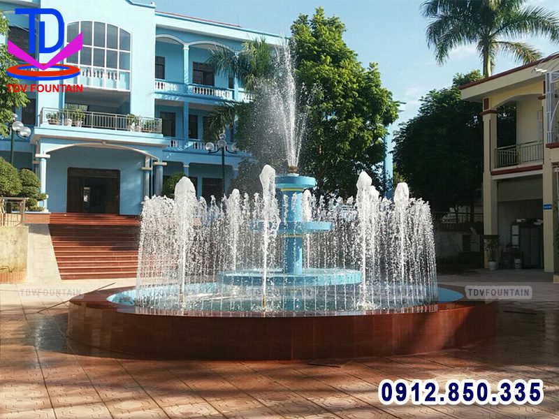 Chạy thử Đài phun nước huyện ủy Tủa Chùa