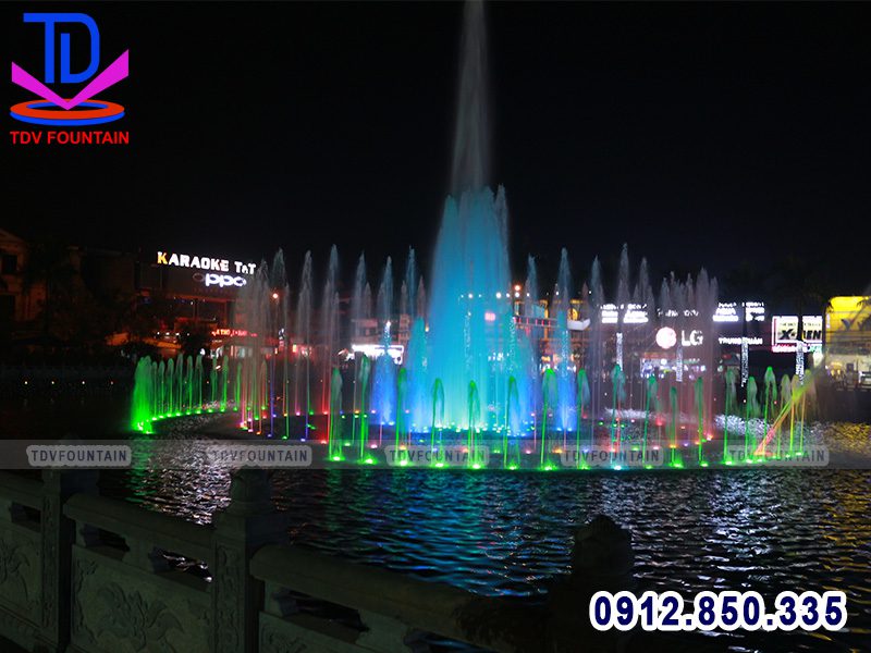 Đài phun nước đài tưởng niệm liệt sỹ thị xã Phổ Yên