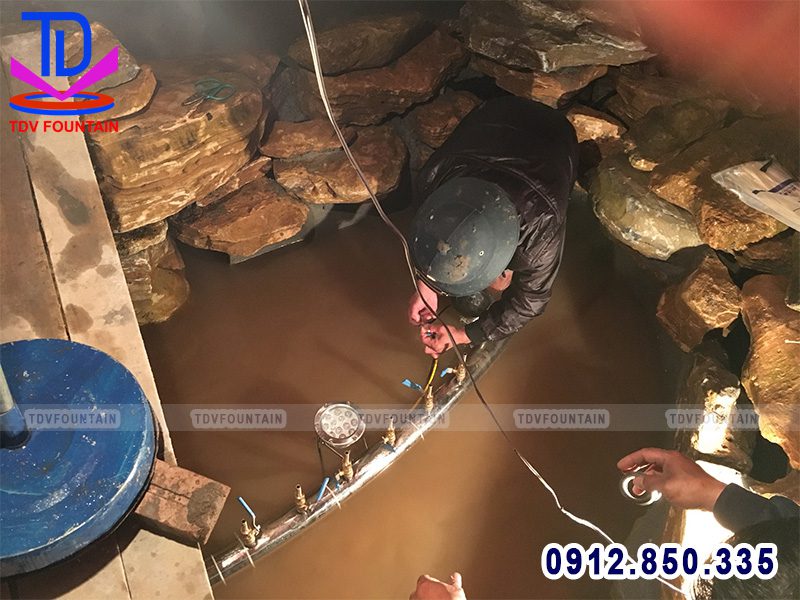 Lắp đặt đài phun nước sân vườn tiểu cảnh