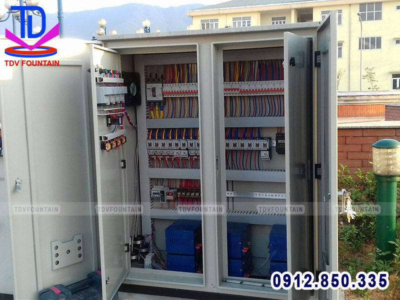 Lắp đặt tủ điện đài phun nước Vũng Áng