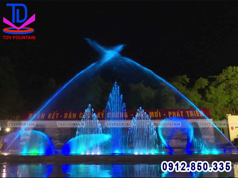 Nhạc nước âm sàn quảng trường 26/3
