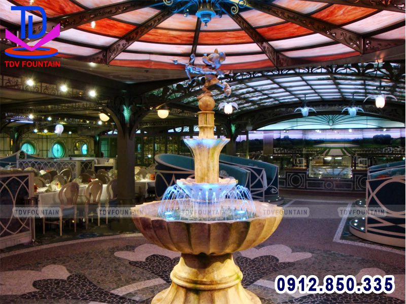 Đài phun nước tháp tràn lắp cho khách sạn