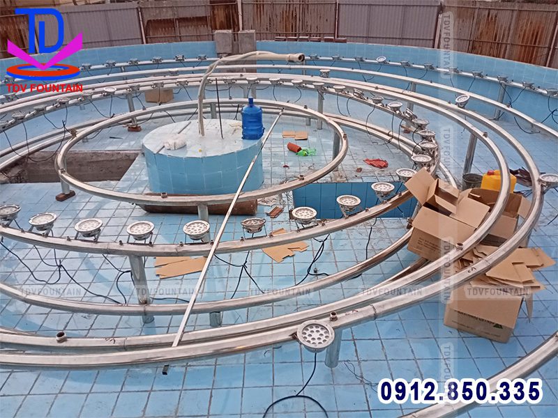 Lắp đặt giàn ống Inox đài phun TP Hòa Bình