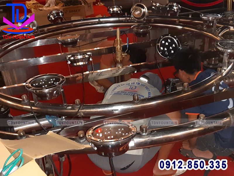 Lắp đặt thiết bị đài phun nước mini sân vườn biệt thự