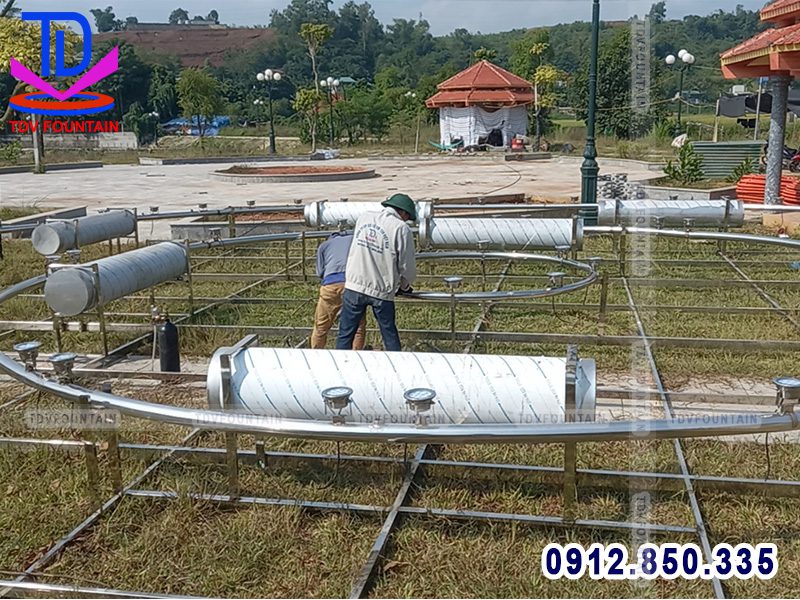 Lắp đặt thiết bị hệ thống phun nước phao nổi