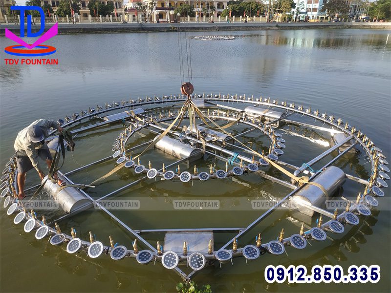 Thiết bị đài phun nước phao nổi trên hồ