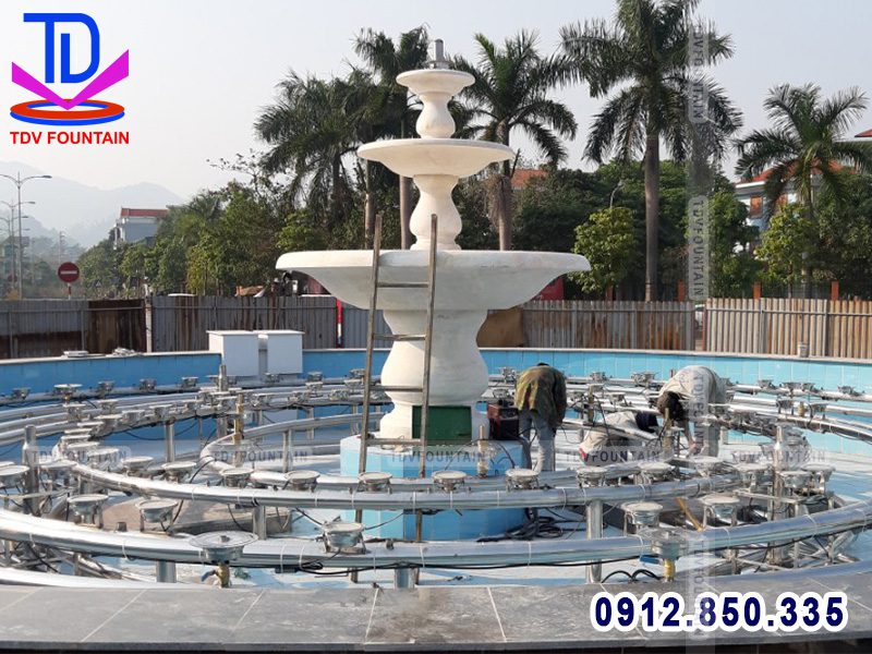 Đài phun nước nút giao thành phố Hòa Bình