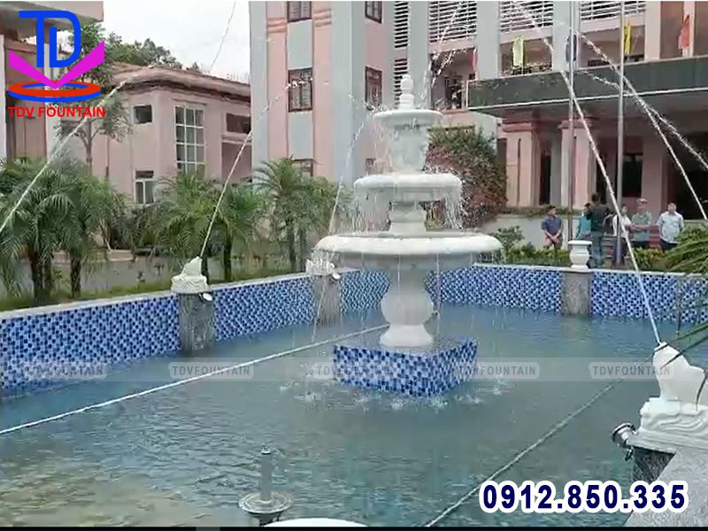 Đài phun nước nhà văn hóa phường Bần