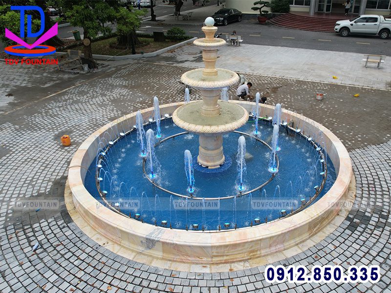 Đài phun nước tháp tràn nước đa tầng