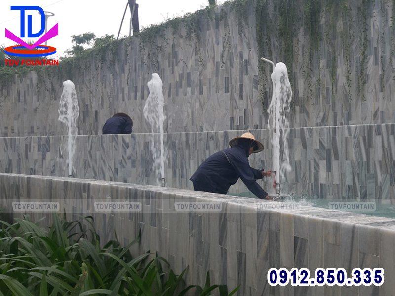 Căn chỉnh vòi phun nước công viên Apec