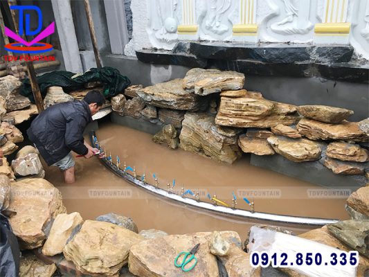 Lắp đặt vòi phun tia nước đơn