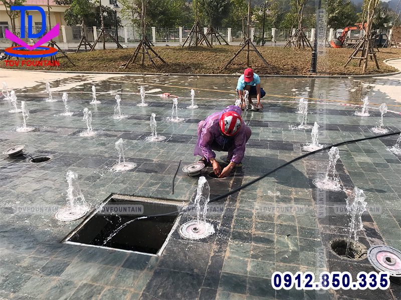 Thi công lắp đặt đài phun nước âm nền công viên