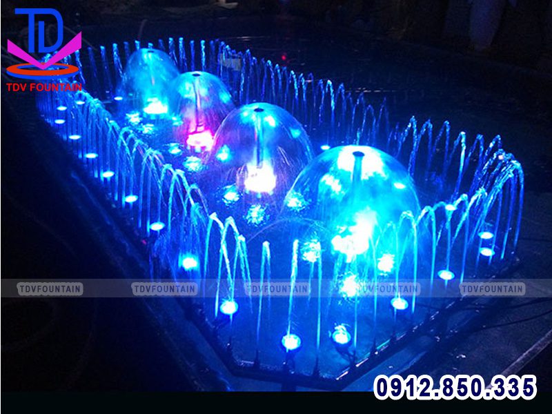 Đài phun nước dạng chữ nhật chi phí thấp