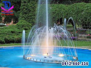 Đài phun nước sân vườn mini
