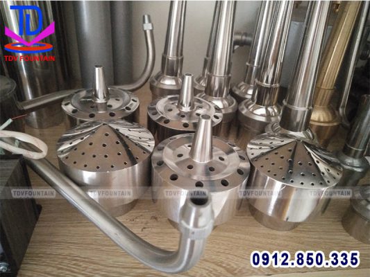 Đầu phun hình bông hoa phi 34 Inox 304 sẵn kho