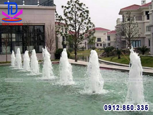 Bán đầu phun tạo hình cây thông phi 21, 27, 34, 48, 60