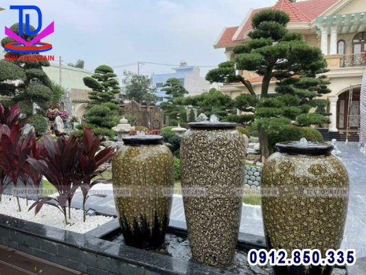 Chum gốm phun nước tiểu cảnh sân vườn