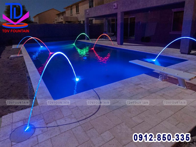 Lắp đặt vòi phun tạo tia nước hình cầu vồng cho hồ bơi