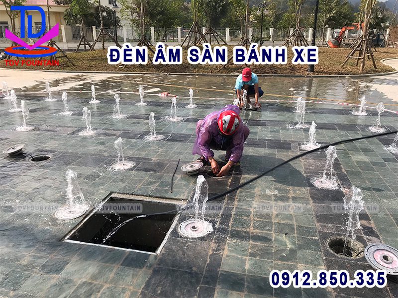 Lắp đèn âm sàn bánh xe cho sàn phun nước