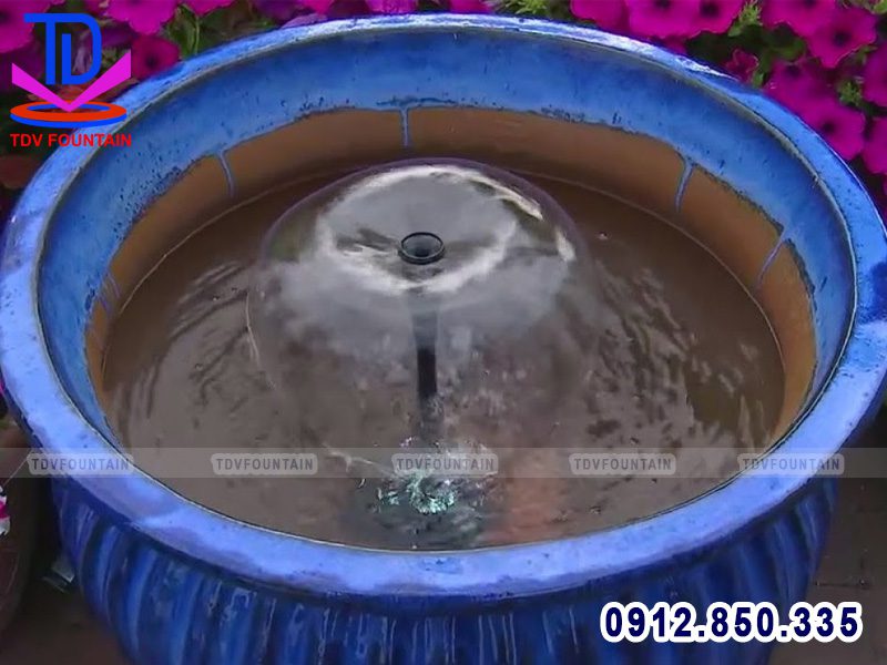Lắp vòi phun nấm cho chum phun nước