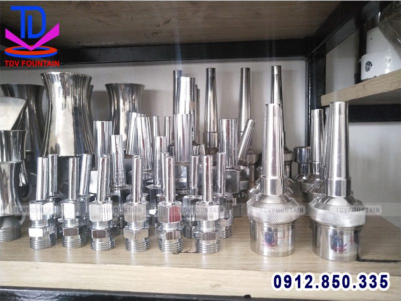 Vòi phun tia nước Comet, Single Jet hiệu TDV Fountain