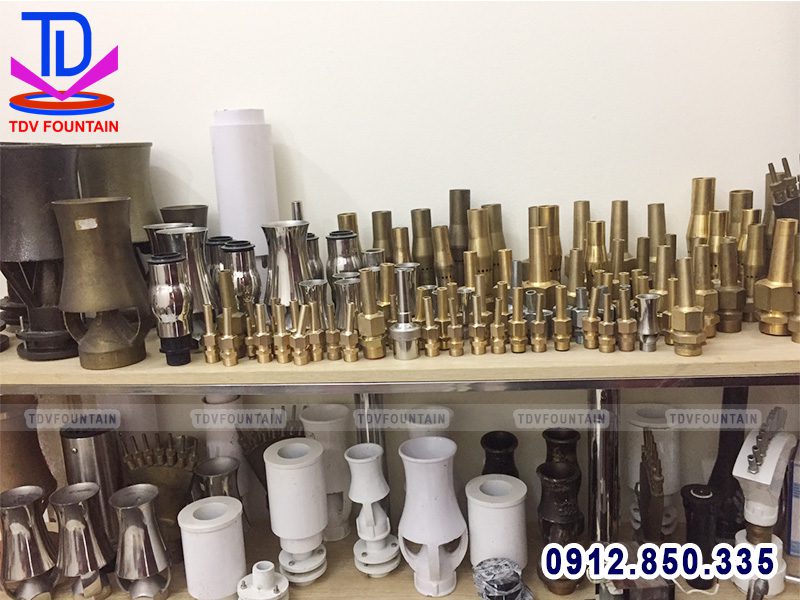 Các loại vòi phun nước giá rẻ lắp cho đài phun