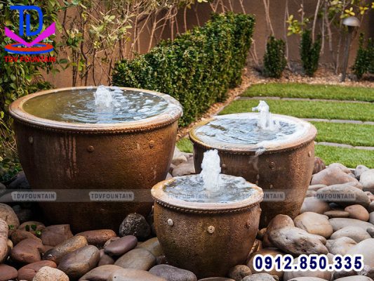 Chum phun nước lắp đặt sân vườn biệt thự