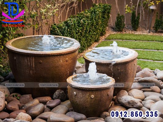 Chum phun nước tiểu cảnh giá rẻ