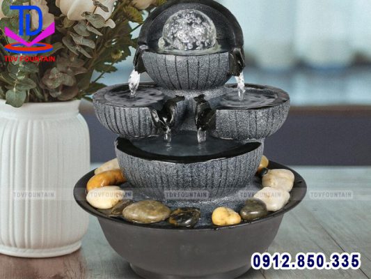 Đài phun nước để bàn phòng khách
