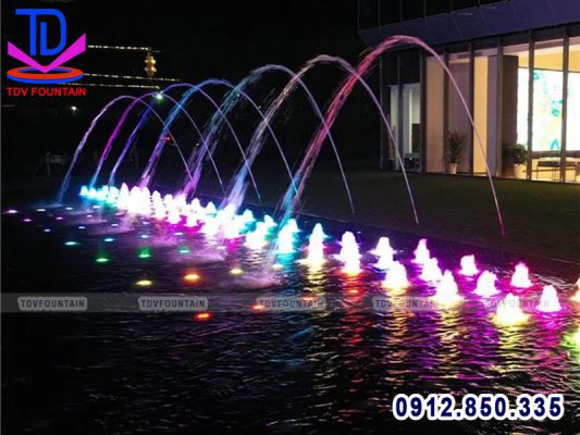 Nhạc nước lập trình cho hồ hình chữ nhật