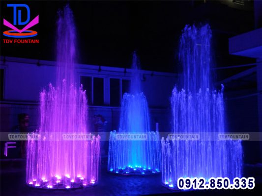 Nhạc nước mini phao nổi lắp cho hồ nước biệt thự