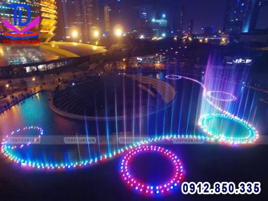 Nhạc nước phao nổi ấn tượng lắp cho sông hồ lớn