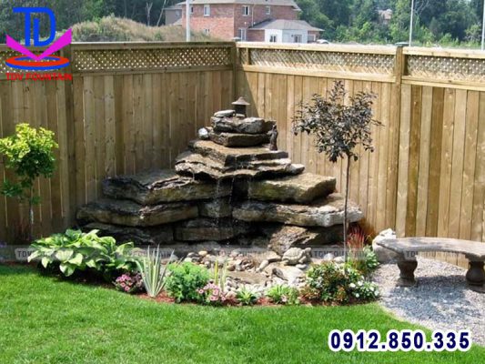 Thác nước mini lắp cho sân vườn