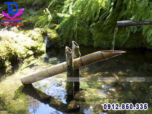 Tự làm đài phun nước bằng tre trang trí sân vườn