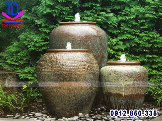 Lu phun nước tiểu cảnh lắp cho sân vườn