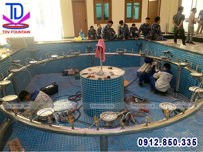 Đài phun nước trong nhà BTL Hải quân - Hải Phòng 4