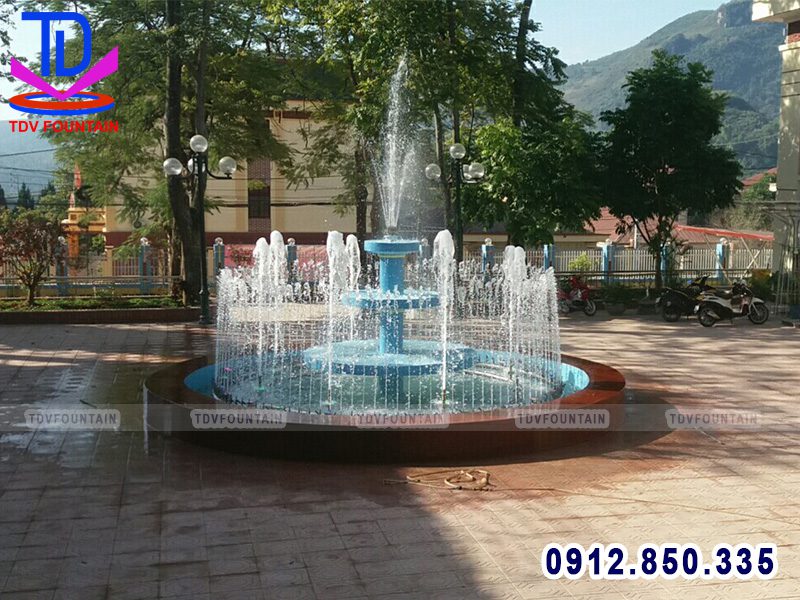Đài phun nước khuôn viên huyện ủy Tủa Chùa Điện Biên
