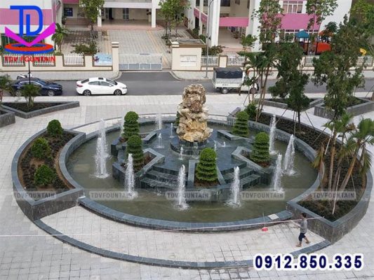 Đài phun nước vận hành ổn định, thiết kế tuân thủ các nguyên tắc kỹ thuật.