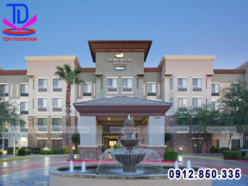 đài phun nước khách sạn đẹp