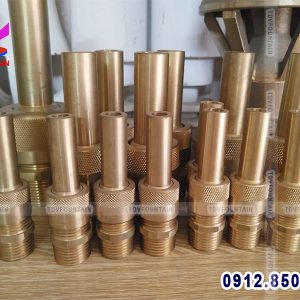 San kho Voi phun tia nuoc don Lance Jet