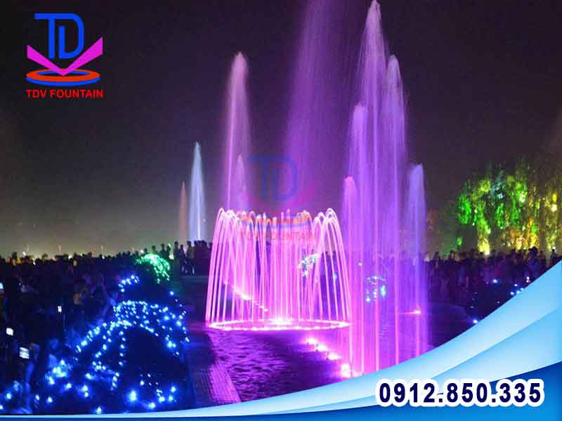 den-led-am-duoi-nuoc-9w-3.jpg den led am duoi nuoc 9w 3
