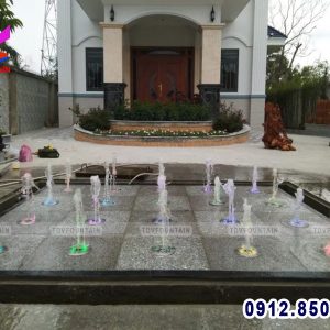 lap dat dai phun nuoc mini am san cho biet thu