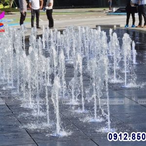 san phun nuoc quang truong 4